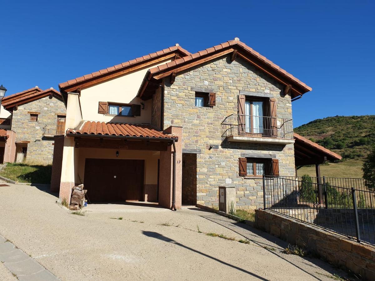 Chalet En El Pirineo De Aragon Neril Dış mekan fotoğraf